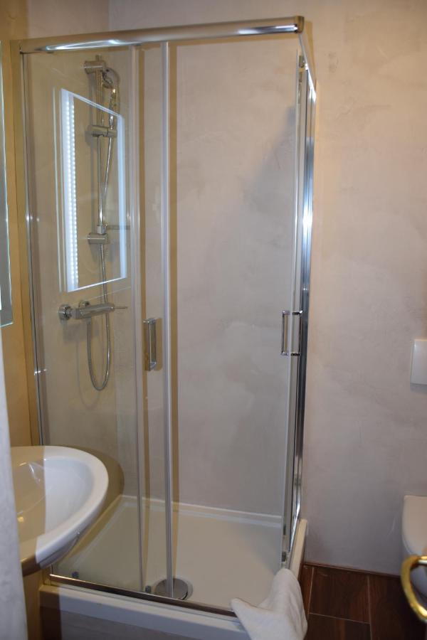 Select Hotel 3*