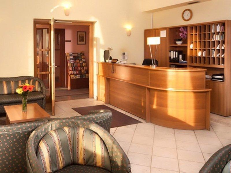 Select Hotel 3*
