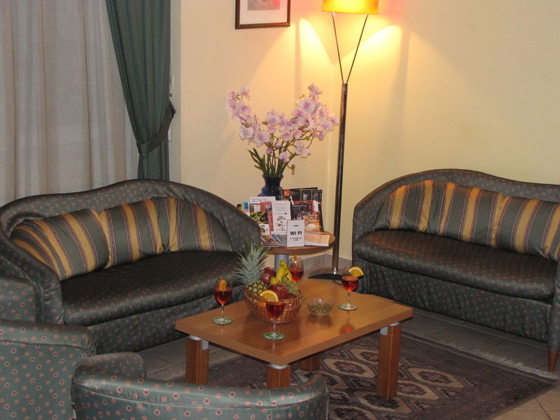 Select Hotel 3*
