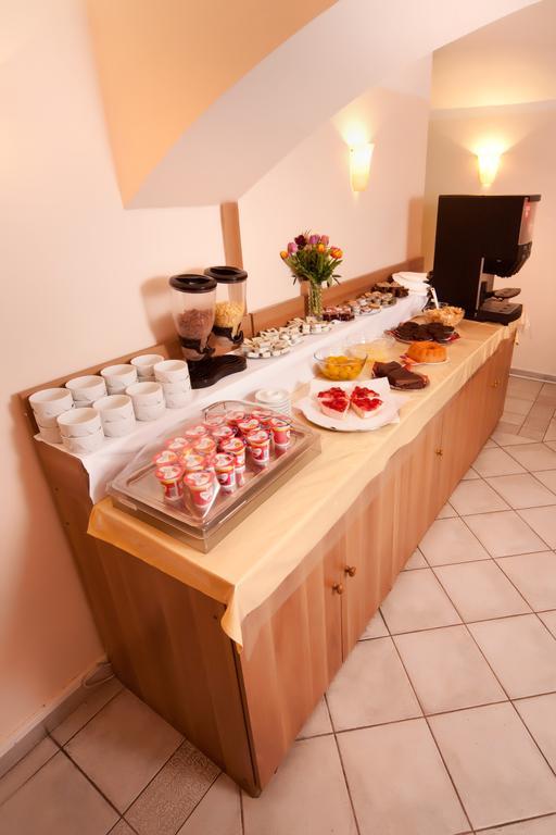 Hotel Select
