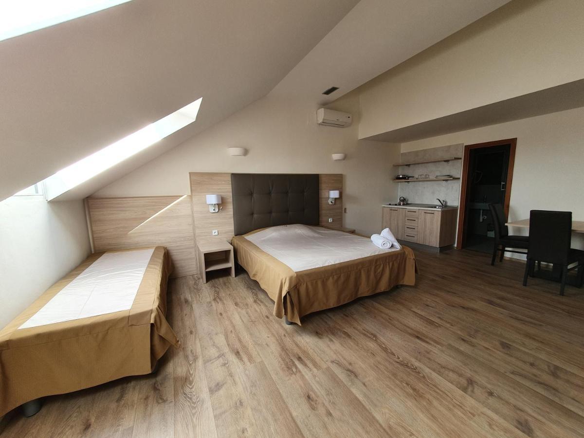 Hotel Select 3*